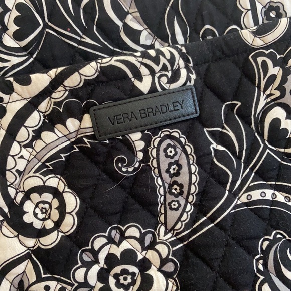 Vera Bradley Weekend Bag - Picture 5 of 7